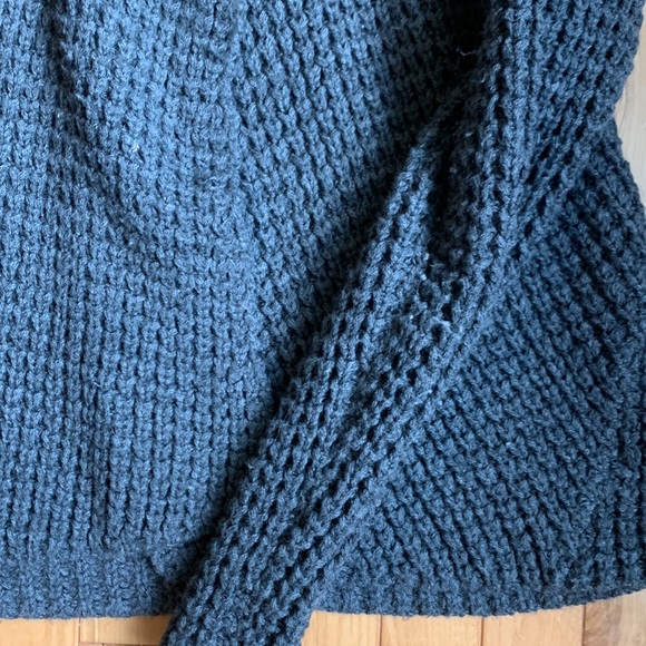 Cowl Neck Staccato sweater with button details - Picture 3 of 6